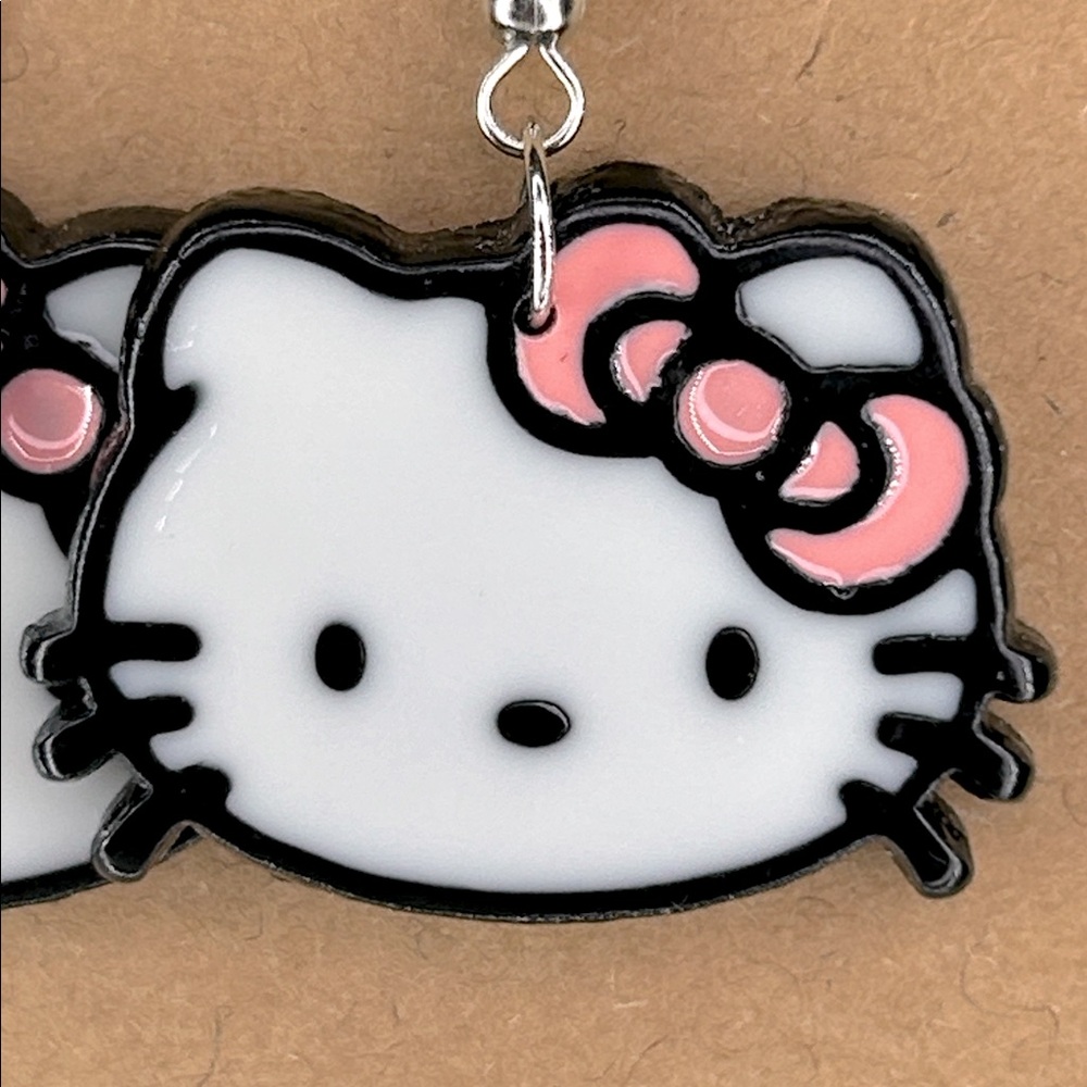 *LAST SET* Hello Kitty Acrylic Dangle Earrings Fashion Jewelry - Picture 3 of 5